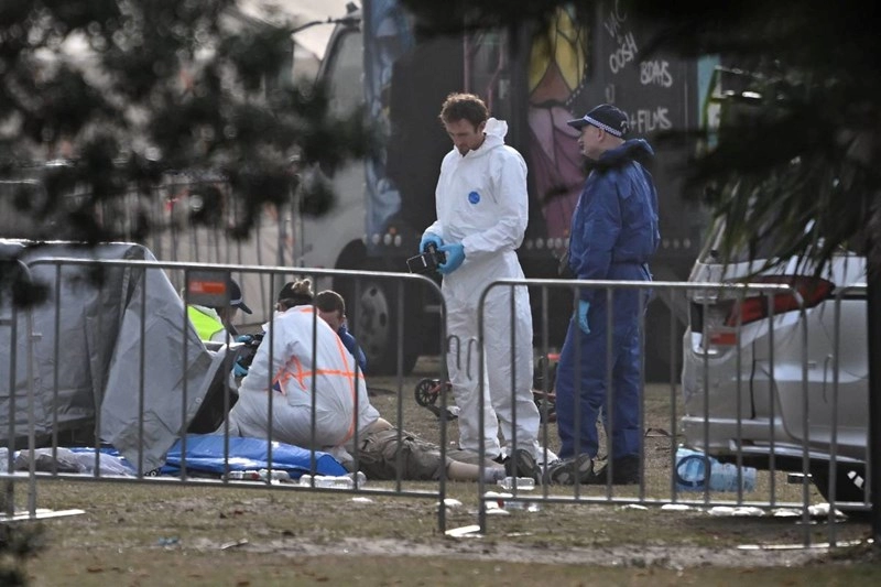 Novi detalji o ocu i sinu koji stoje iza masakra u Sydneyju